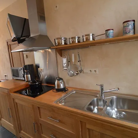 Studio De Dieupart Apartment