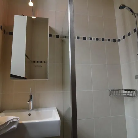 Studio De Dieupart Apartment *